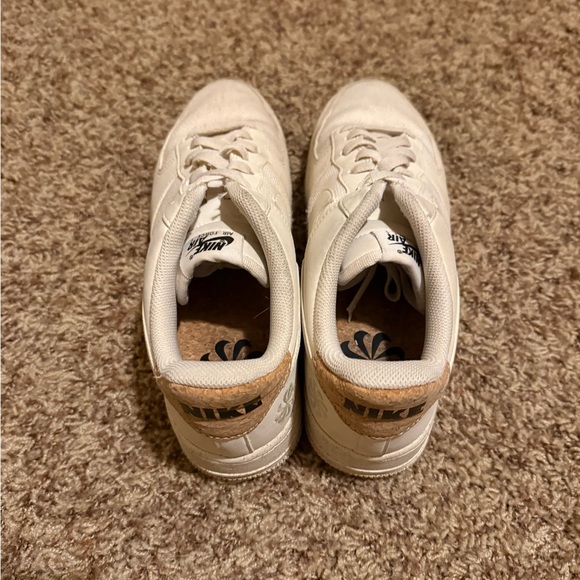 Nike Cream and Tan Sneakers - Picture 1 of 6
